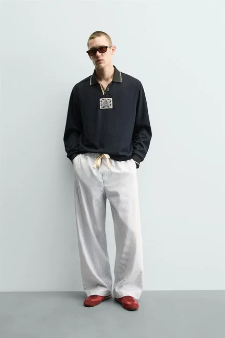 Zara: техничное поло England 66, FIFA Classics